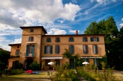 afternoon light at chateau