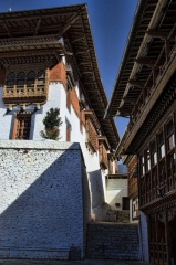 Trongsa dzong passage