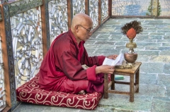 Khamsum Yulley Namgyal Chorten 8