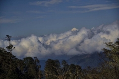 a glimpse of the peaks